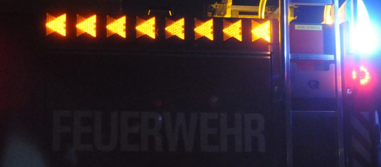 Gleiskörper der Mühlkreisbahn blockiert